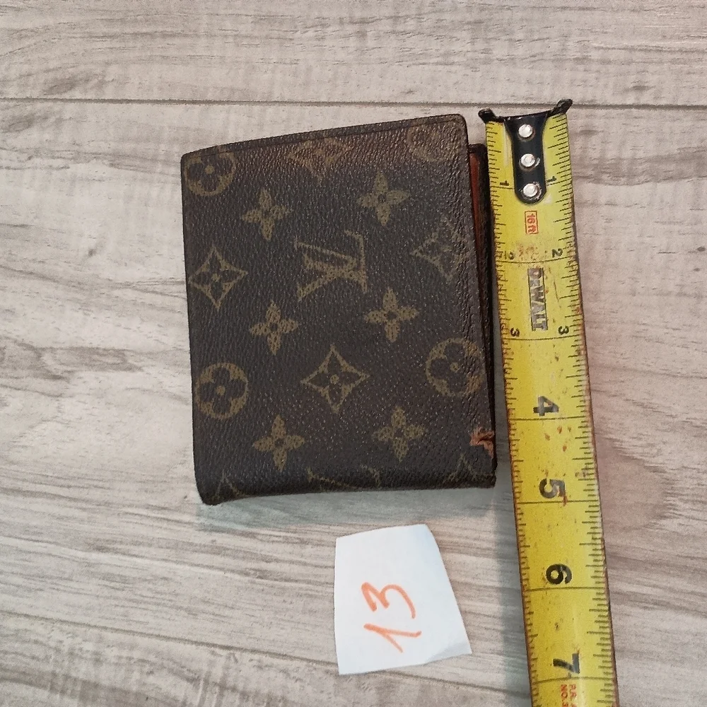 Authentic Louis Vuitton Multiple Wallet Monogram Canvas